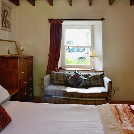 The Cottage Saint Cyrus Bagian luar foto